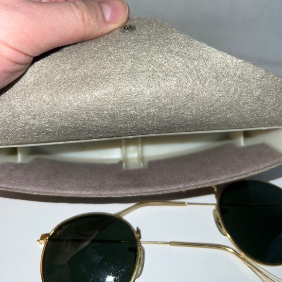 Rare Vintage Ray-Ban - Needs Repair - Bausch & Lomb - End of Winter 80% OFF SALE - Picture 5 of 6
